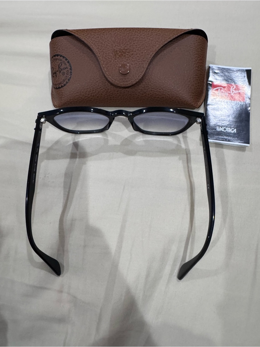 Ray-Ban Black Sunglasses with Brown Case - Picture 6 of 9